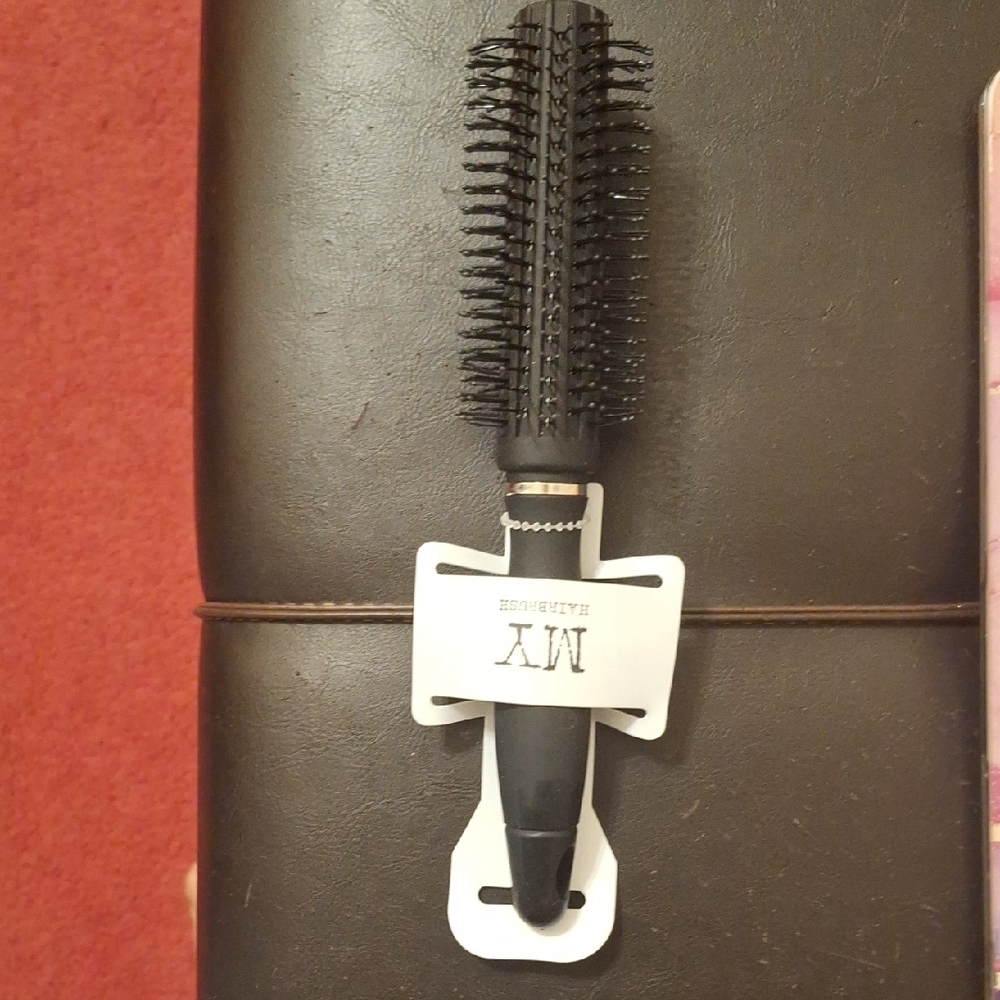 Black Round Hair Brush